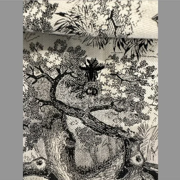 Dior Toile De Jouy Button Front Long Sleeve Shirt In White And Black Cotton - Picture 5 of 12